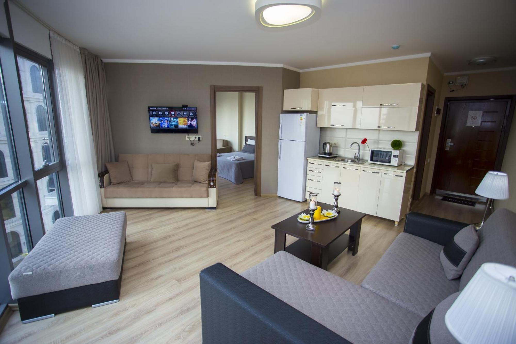 Olympic Batumi Apartamento Exterior foto