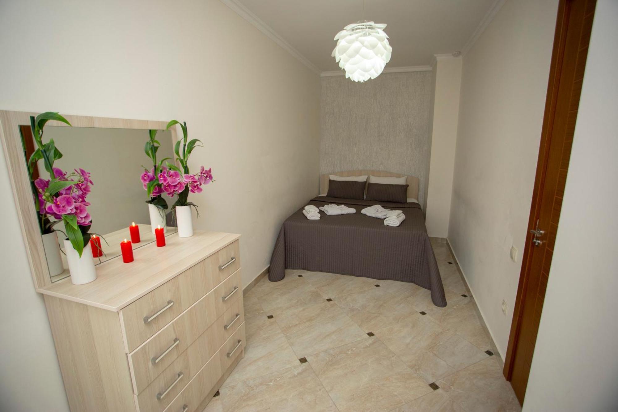 Olympic Batumi Apartamento Exterior foto